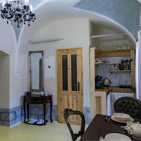Apartman Charlotte V Dome So Studnou Na Streche Banská Štiavnica 外观 照片