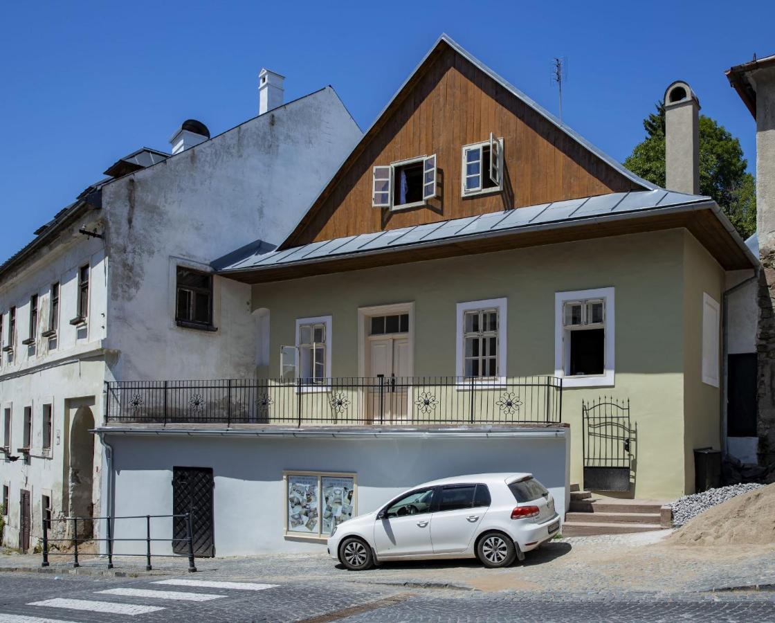 Apartman Charlotte V Dome So Studnou Na Streche Banská Štiavnica 外观 照片